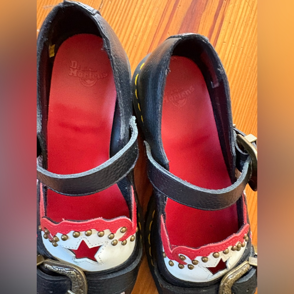 Dr. Martens MUKAI Mary Jane Shoes - Picture 14 of 15